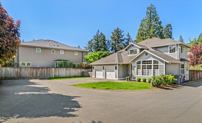 Building Photo - Well-Appointed 3BR Home with AC, Garage, & Fenced Backyard!