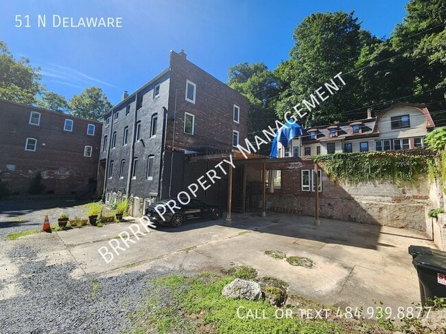 51 N Delaware Dr