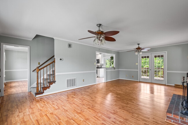Photo - 1114 Collingwood Dr