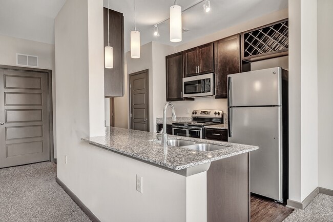 River Crossing Apartments