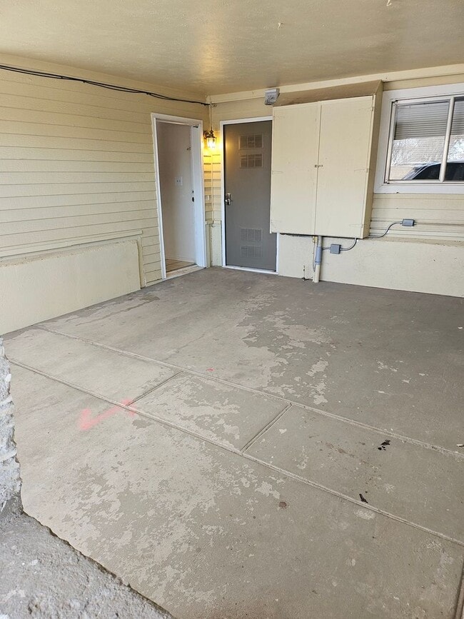 Photo - 745 McCarthy Dr Unit #C