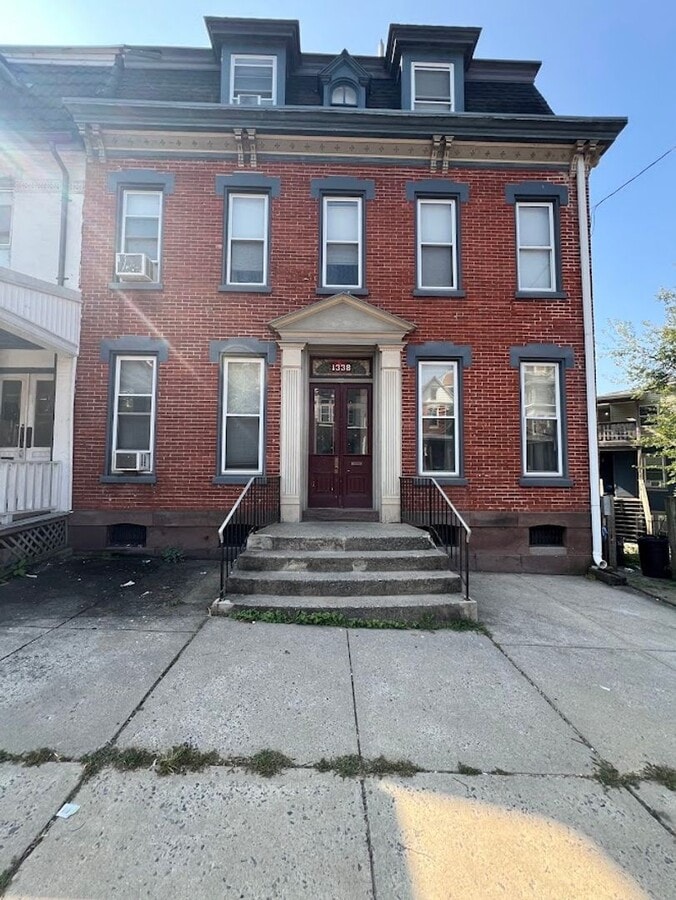 Photo - 1338 Mineral Spring Rd Unit Apt #1