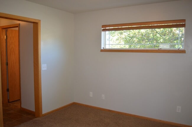 Photo - 8921 Snowberry Ln