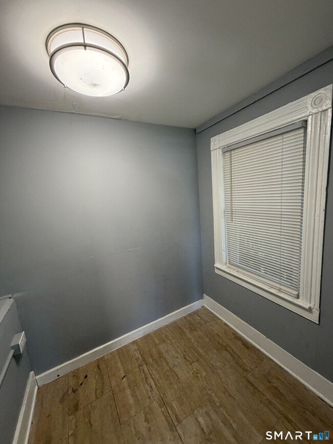 Photo - 22 Hawthorne St Unit 3