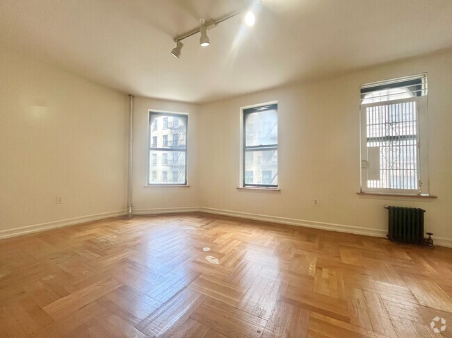 Building Photo - 610 W 150th St Rental
