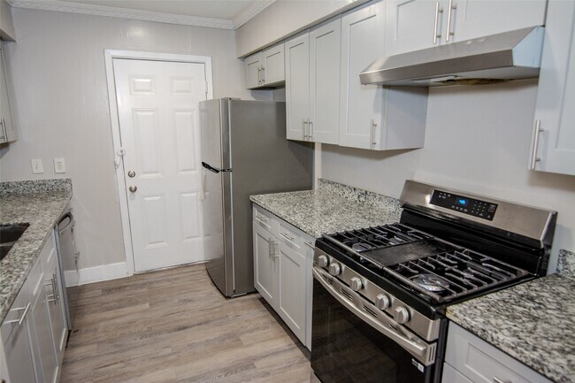 Photo - 1647 Northwood St Unit 1647