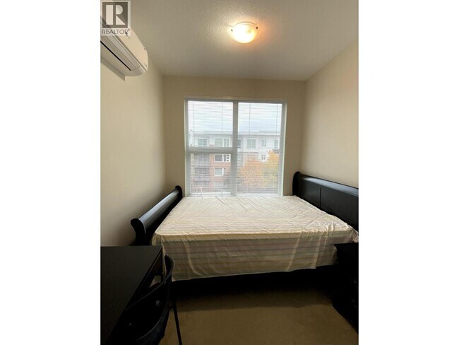 Photo - 9388 Tomicki Ave Unité 323