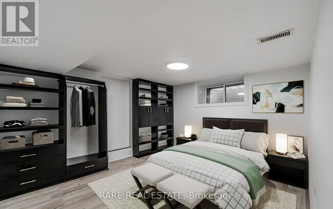 Photo - 538 Roxton Rd