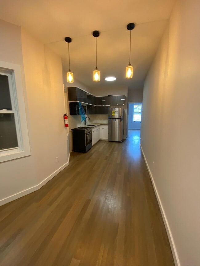 Photo - 107 Magazine St Unit 2R