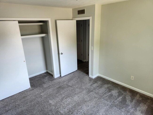Photo - 1606 Tippecanoe Dr