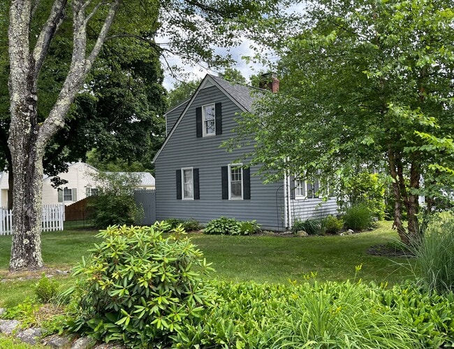 Photo - 35 Hastings Ave