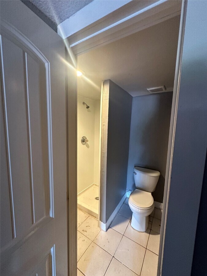 Photo - 135 N Maplewood St