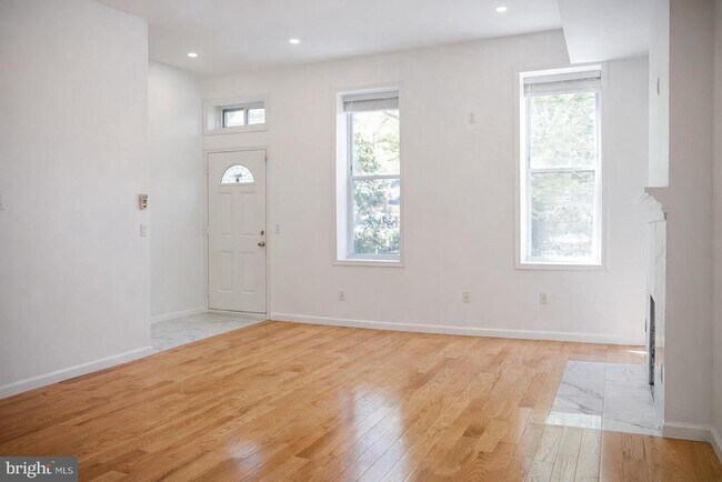 Photo - 1605 New Jersey Ave NW