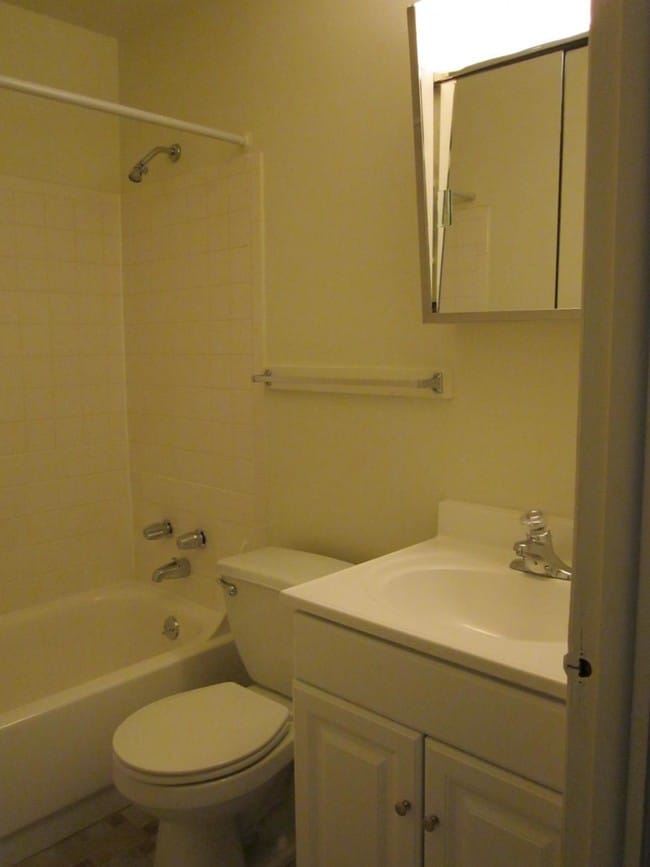 Fairhaven Village Apartments