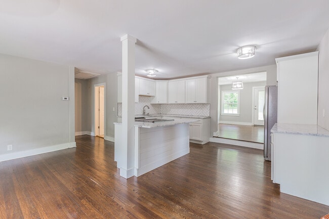 Photo - 3353 Van Buren St