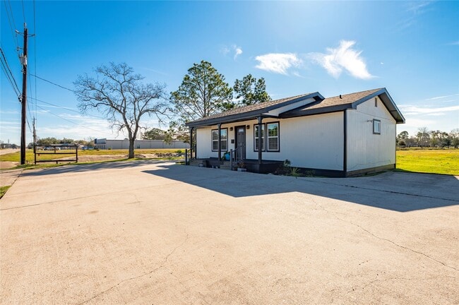 Photo - 13109 FM1764