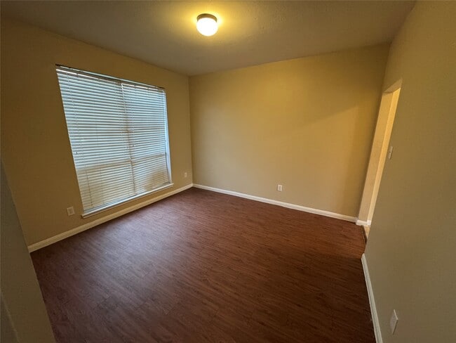 Photo - 4018 Longway Estates Ct