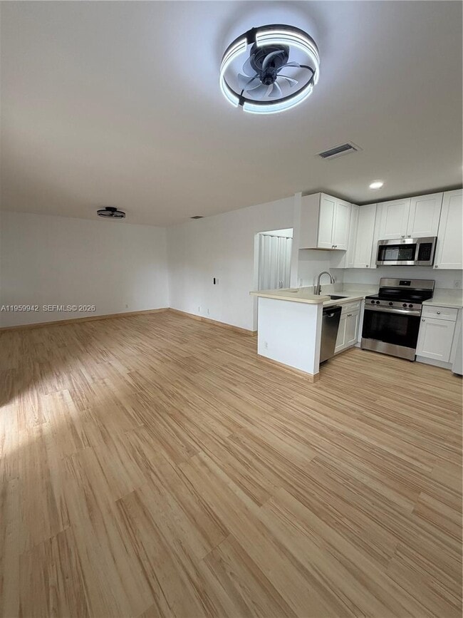 Photo - 2846 Coral Springs Dr Unit 2846