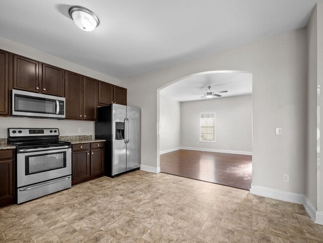 Photo - Welcome to Aragona Village!