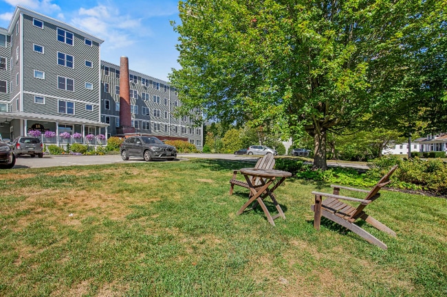 Photo - 18 Park St Condo Unit 205