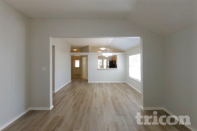1706 Fern Dr