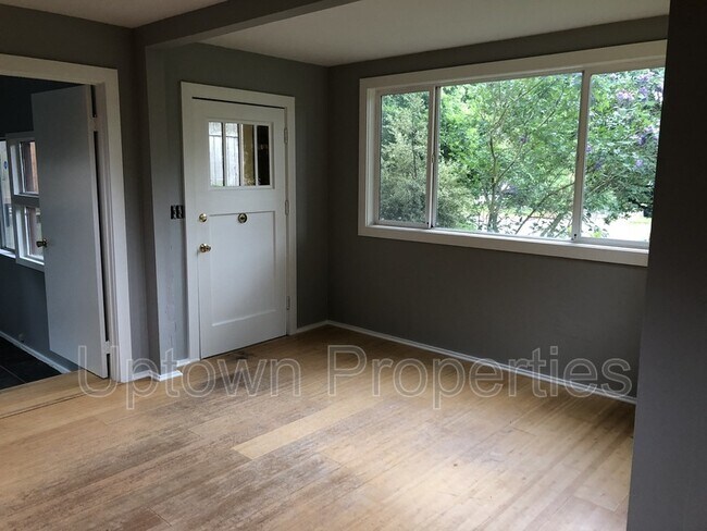 Photo - 3671 SE Tenino St