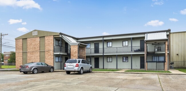 Photo - 408 Center St Apartments Unit 6