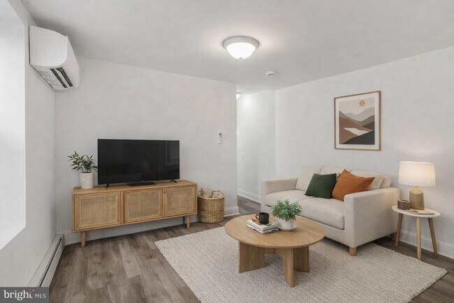 Photo - 1124 S 15th St Unit 2