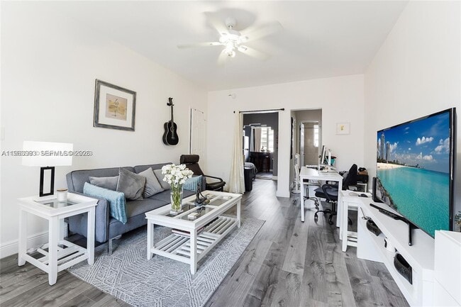 Building Photo - 1227 Euclid Ave Unit 8