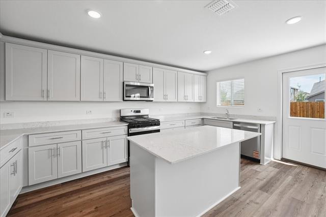 Photo - 16000 Isles Dr