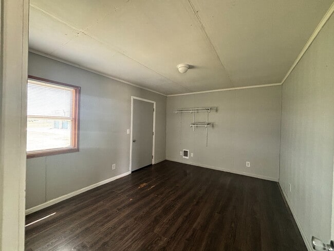 Photo - 5130 W Paradise Ln