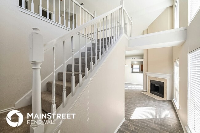 Photo - 711 Meadowcreek Ct