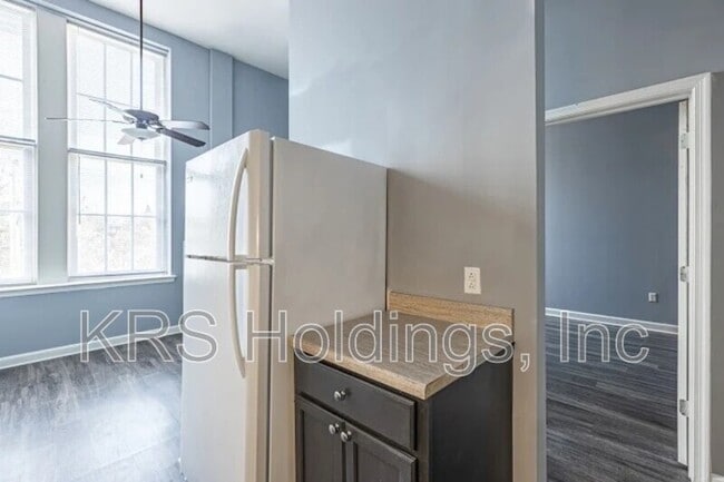 Photo - 1411 Bainbridge St