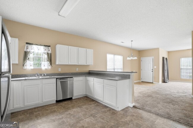 Photo - 3285 Oakley Pl