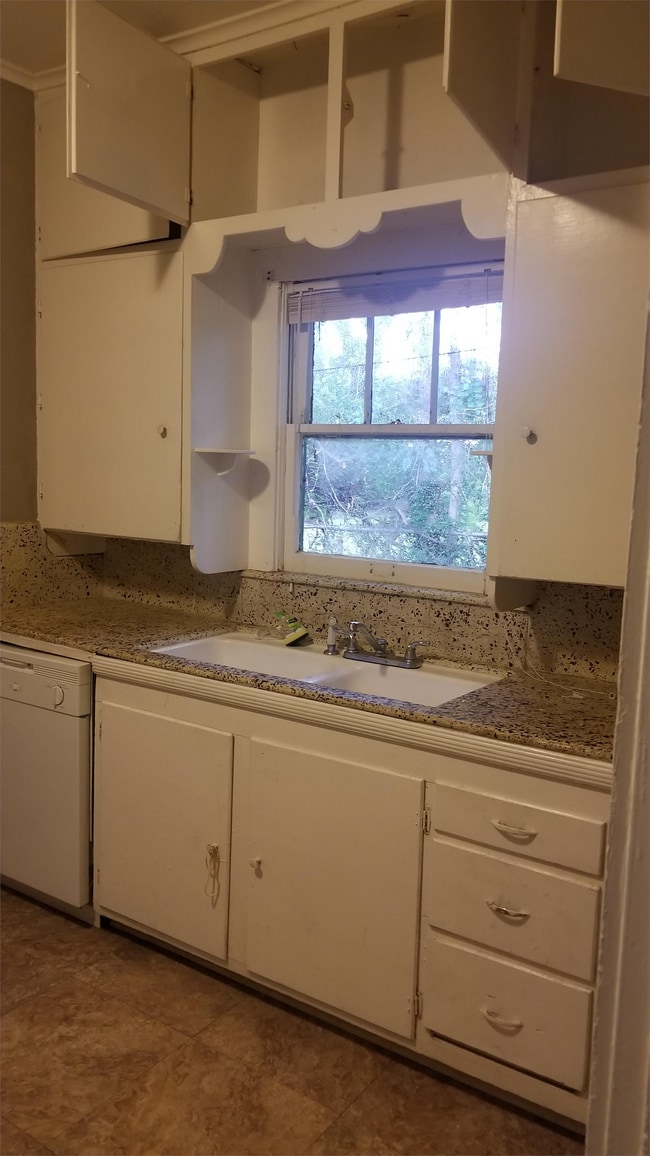 Photo - 1409 W Archer St