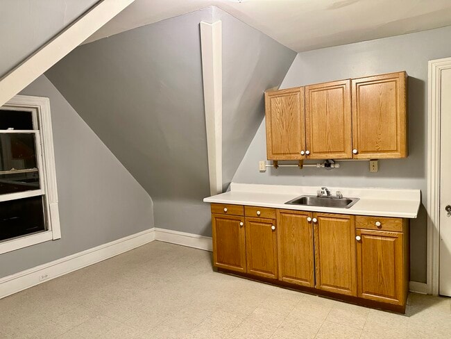 Photo - 738 N 3rd St Unit 3