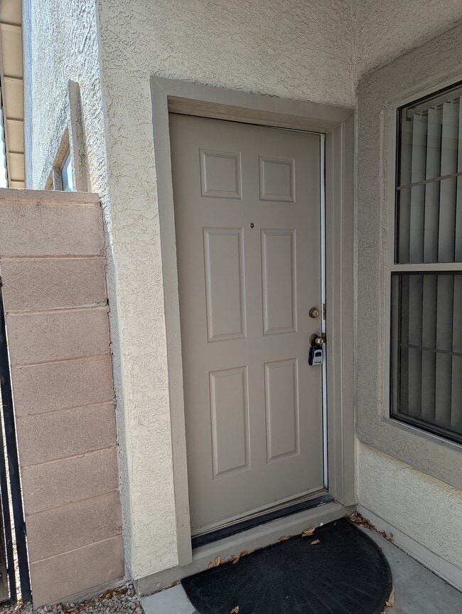 Photo - 8947 E Crescent Ave