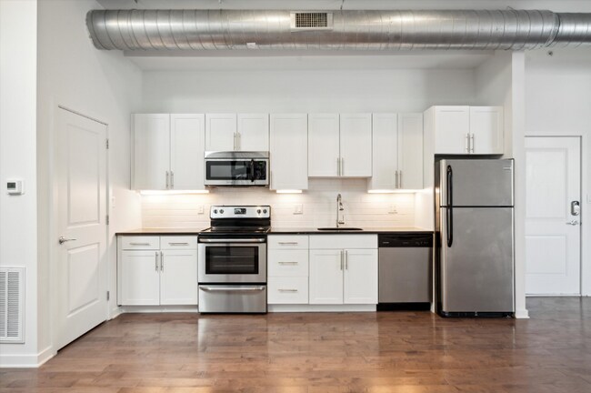 Photo - 710 Chestnut St Unidad 504