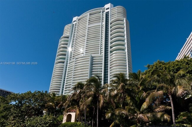Building Photo - 1643 Brickell Ave Unit 2603