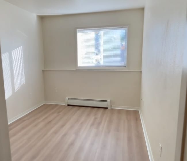 Photo - 1949 S 9th St W Unit C