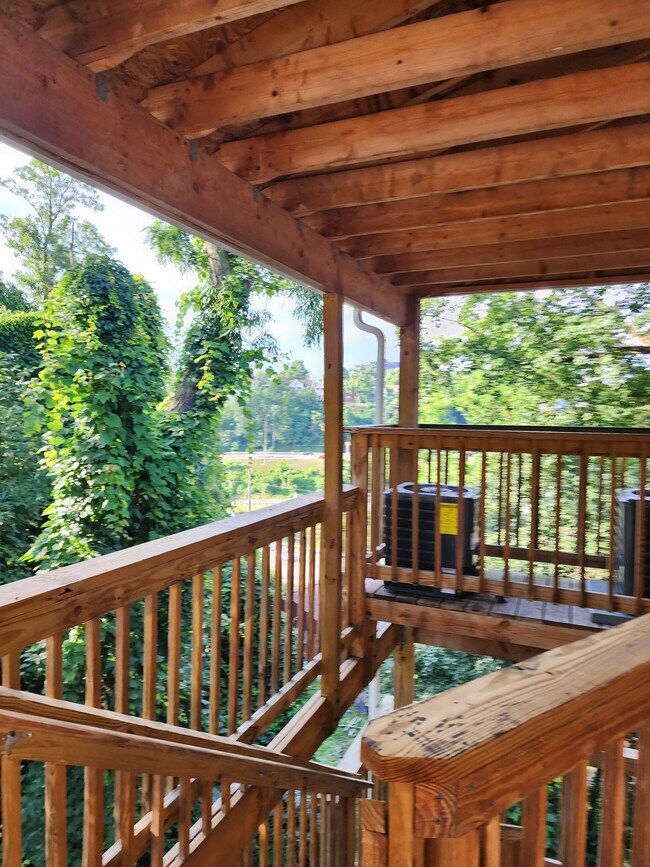 Photo - 3948 Murray Ave Unit 2