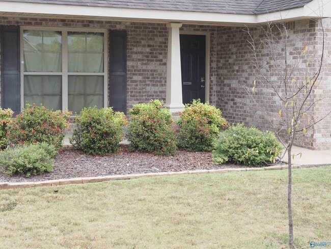 Photo - 102 Acacia Trail Dr