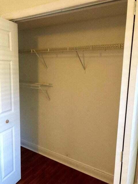 Photo - 1521 Windorah Way Unidad B