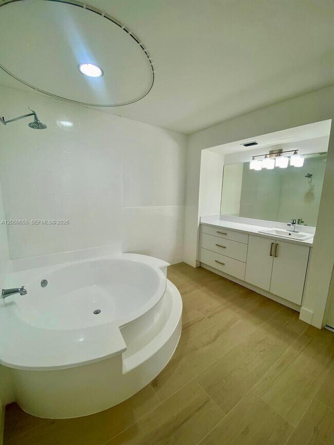Photo - 6544 SW 114th Pl