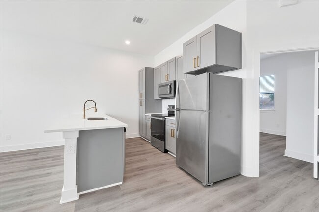 Building Photo - 4602 Indie Hts Ln
