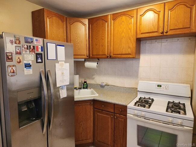61-45 98th St Unit 4B