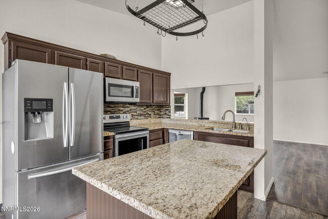 Photo - 17575 Parrot Dr