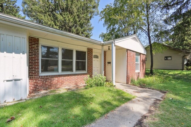 1614 W Union St Unit B