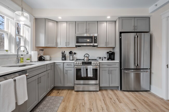 Photo - 284 Highland St Apartamento Unidad 2