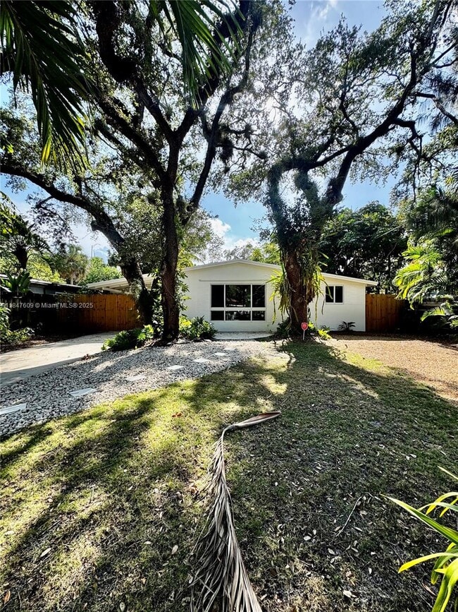 Photo - 1601 SW 20th Ave